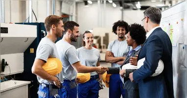 Estudos internacionais relacionam redução da jornada de trabalho com menor pressão ambiental e melhoria da qualidade de vida, ao repensar o modelo de crescimento econômico.