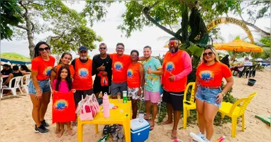 Equipe da 99FM leva música, brindes e animação aos veranistas na Praia do Chapéu Virado, em Mosqueiro.