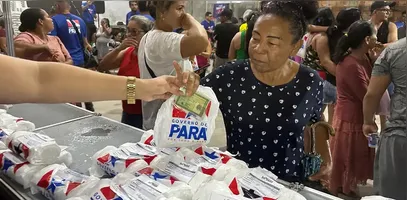 As entregas fazem parte de políticas públicas que buscam ampliar o acesso da população a cuidados com a saúde visual