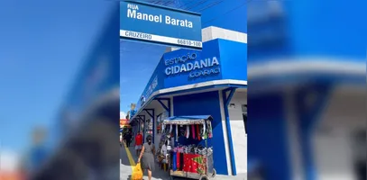 A modernização do espaço incluiu a atualização das instalações elétricas, garantindo mais segurança e eficiência à rede do prédio.