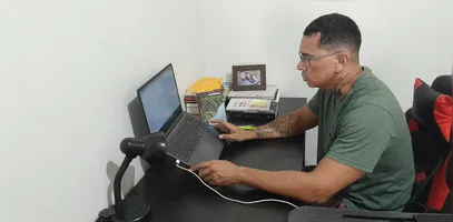 Candidatos utilizam plataformas como o ChatGPT para otimizar os estudos, criar revisões e treinar questões discursivas com mais eficiência