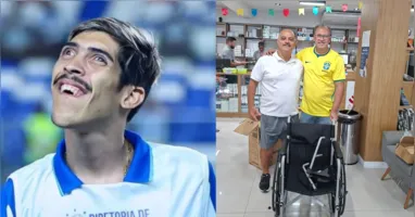 Os ex-jogadores e ídolos de Clube do Remo e Paysandu, Agnaldo de Jesus e Vandick Lima doaram uma cadeira de rodas para Pampam, que deve receber alta hospitalar neste sábado.