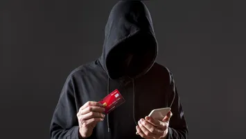 Golpes envolvendo cartões de crédito continuam frequentes.