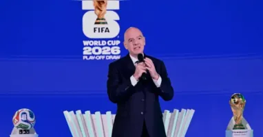Gianni infantino anuncia mudanças nos protocolos pré-jogo e aposta em mais emoção, interação visual e efeitos especiais nos estádios.