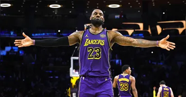 Astro passou oito temporada no Los Angeles Lakers