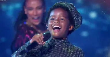 Show à parte: O pequeno Luiz Gabriel brilha em performance inspirada em Michael Jackson, um dos momentos mais marcantes da trajetória dos campeões na Globo.