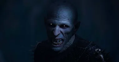 Vampiros saem das sombras e tomam o que lhes foi negado por séculos: a liberdade e o poder que os acompanha