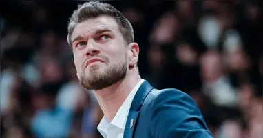 Tiago Splitter é o novo treinador do Chicago Bulls
