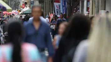57% da população brasileira diz ter mudado hábitos da rotina por causa do medo da violência.