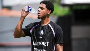 Thalisson decide ficar no Remo e ignora proposta do Náutico.