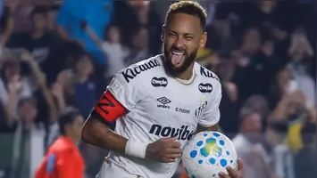 Neymar gera polêmica no vestiário do Santos após empate com a Chapecoense.