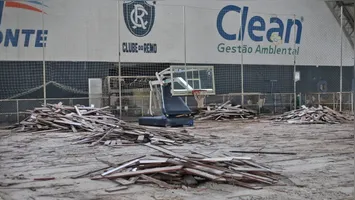 Melhorias no Ginásio Serra Freire: piso novo e revitalização para surpreender atletas.