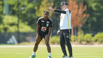 Endrick ainda não será titular do Brasil contra o Haiti.