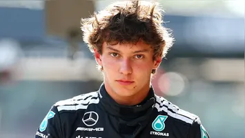 Aos 19 anos, Kimi Antonelli protagonizou uma atuação impecável para entrar definitivamente na história do automobilismo.