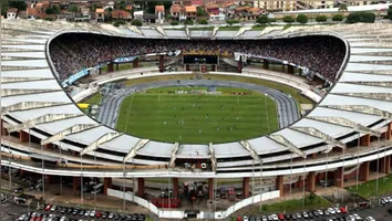 A torcida paraense brilha no futebol! Saiba como Clube do Remo e Paysandu se destacam entre os maiores públicos do Brasil.