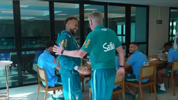 Neymar fora do treino da seleção brasileira para a Copa do Mundo.