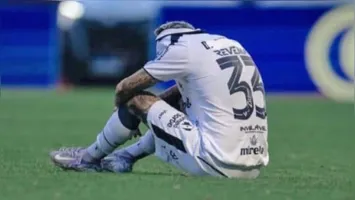 Diego Hernández no Remo: futuro incerto e negociações frias.