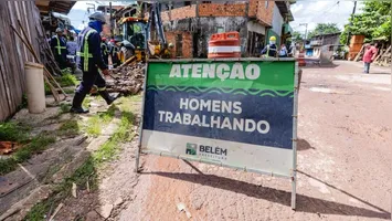Prefeitura de Belém entrega obra de drenagem e pavimentação na rua Nova da Terra Firme, melhorando a infraestrutura urbana.
