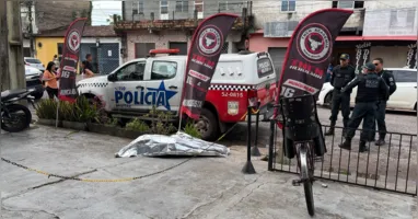 O crime foi registrado por câmeras de segurança. Até o momento, nenhum suspeito foi preso.