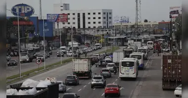Saída de Belém apresenta trânsito intenso na BR-316 e demais rotas nesta sexta-feira (17). Confira as condições e destinos mais procurados.
