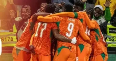 Com atuação decisiva de Guéla Doué, a Costa do Marfim venceu a França por 2 a 1, de virada, em amistoso preparatório para a Copa do Mundo.