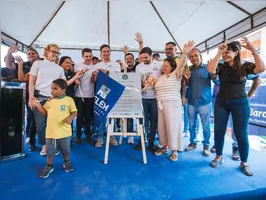 Prefeitura de Belém entrega 30 moradias e anuncia novo Postão de Saúde na Vila da Barca, melhorando a qualidade de vida da população.
