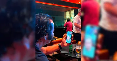 Durante a conversa, Marcos destacou a importância de Dinho para a história das aparelhagens no Pará e revelou que a equipe da produção realizou um amplo estudo sobre sua trajetória para a construção da série.
