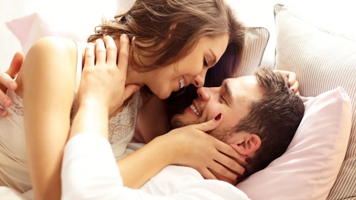 Imagem ilustrativa da notícia Como o hálito matinal ajuda a explicar o sucesso do sexo ao acordar