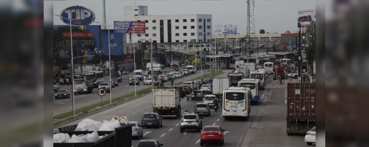 Saída de Belém apresenta trânsito intenso na BR-316 e demais rotas nesta sexta-feira (17). Confira as condições e destinos mais procurados.