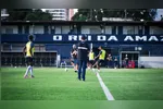 O Remo volta a treinar no Baenão com avaliações físicas após a pausa para a Copa do Mundo. Entenda o planejamento da equipe para o retorno aos treinos.