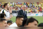 Ancelotti terá mais uma "dor de cabeça" para montar o time para enfrentar a Escócia.