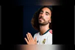 Marc Cucurella é o novo reforço do Real Madrid. Titular da seleção da Espanha, o lateral-esquerdo deixou o Chelsea e assinou contrato com os merengues até junho de 2032.