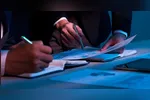 As novas regras apresentam vantagens aos aposentados, pensionistas e servidores públicos