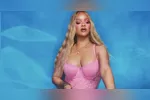 Rihanna posou com peças da coleção da Savage X Fenty e movimentou as redes sociais.
