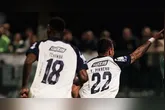 Leão chega aos 15 pontos