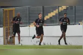 Remo inicia intertemporada com avaliações físicas, planejamento de Léo Condé e definição de treinos remotos para oito jogadores em meio à preparação e à janela de transferências.