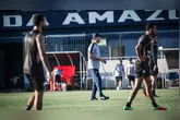 Remo e Vitória se enfrentam em jogo decisivo na Série A.