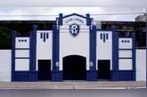 Fachada do estádio Baenão.