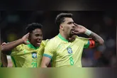 O treinador aproveita a partida para observar a equipe e ajustar os últimos detalhes antes da estreia no Mundial.