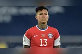 A ausência de Pulgar representa mais um sintoma da crise do futebol chileno.