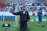 Já campeão em 94, Parreira foi o primeiro a ser demitido em meio a uma Copa.