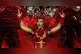 Virginia substituiu Paolla Oliveira no posto de rainha de bateria da Grande Rio.