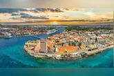 Essa conexão também garante cidadania holandesa a quem nasce em Curaçao, permitindo livre circulação na União Europeia