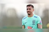 Danilo foi confirmado na Copa antes de Ancelotti divulgar a lista