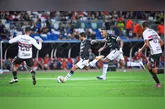 Marcelinho marcou no final da partida e garantiu 3 importantes pontos para o Leão.