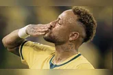 Neymar se despede da Seleção Brasileira após brilhar e se tornar o maior artilheiro.