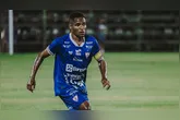 O Paysandu busca reforçar a lateral direita