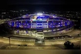 Corrida Noturna no Mangueirão: Esporte, música e diversão em um só lugar.