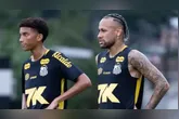 Neymar em destaque por incidentes no treino do Santos: