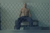 O curta-metragem "Poatan" retrata a trajetória de Alex Pereira, campeão do UFC, e seus desafios fora do octógono.
